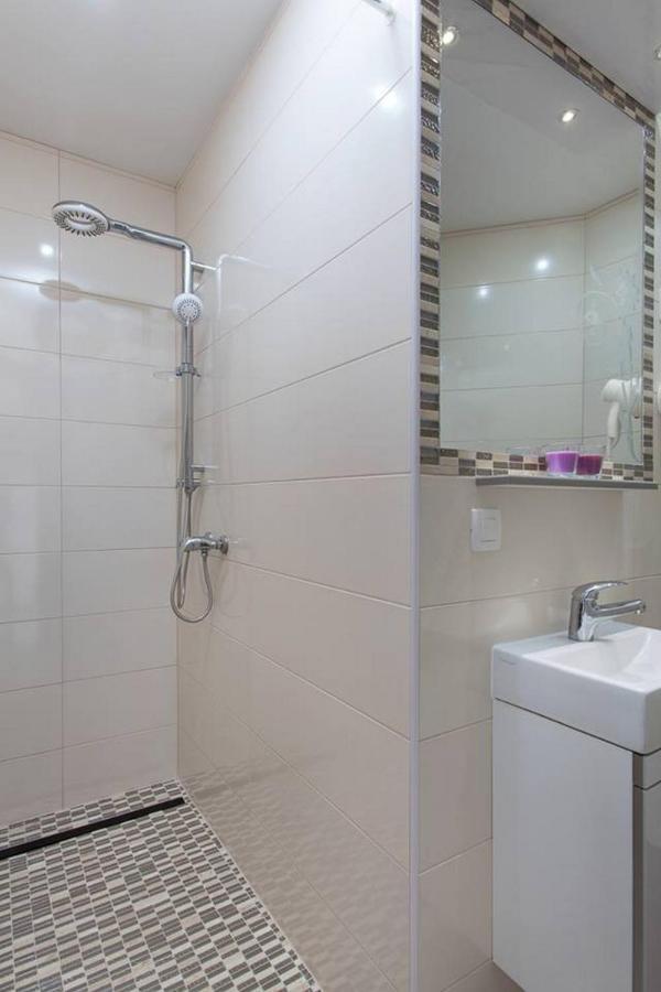 Villa Malibu One Вир Экстерьер фото