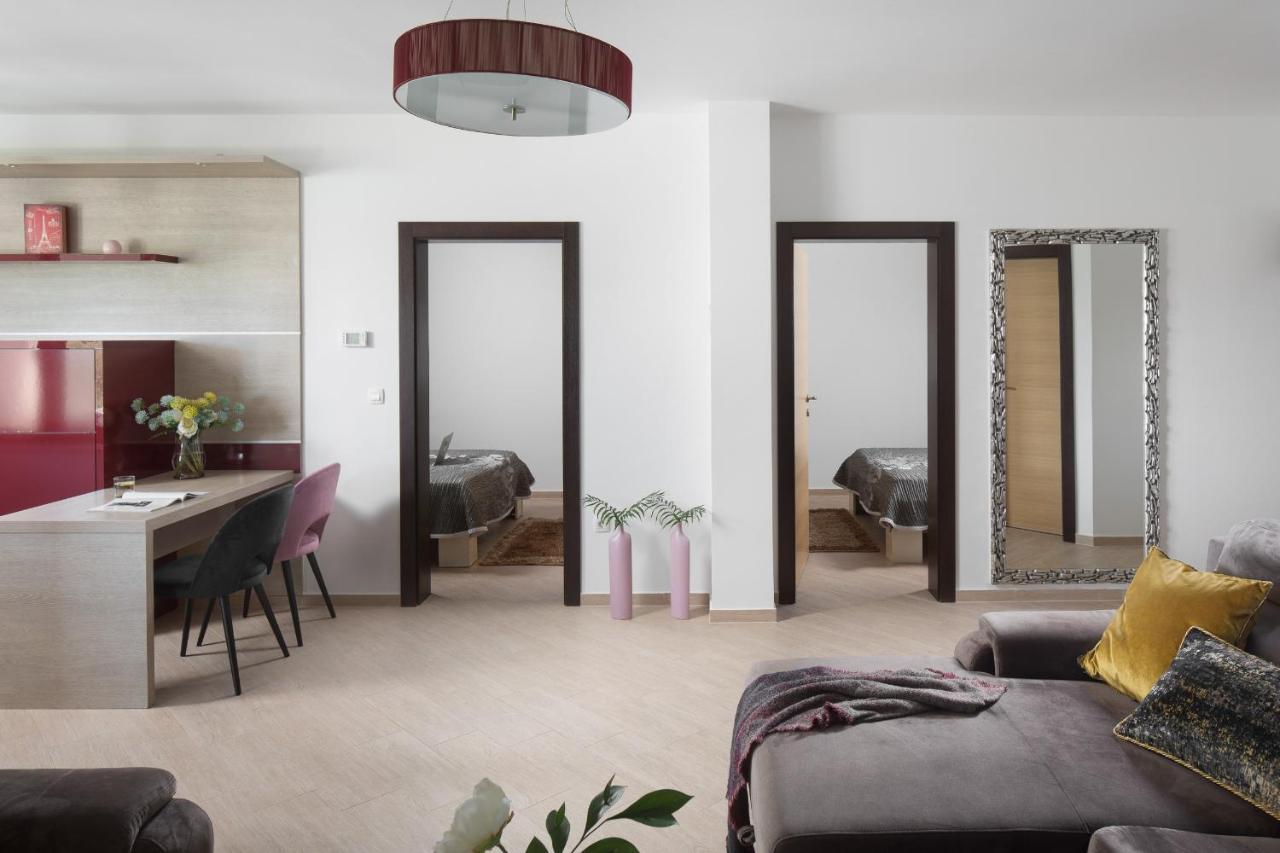 Villa Malibu One Вир Экстерьер фото